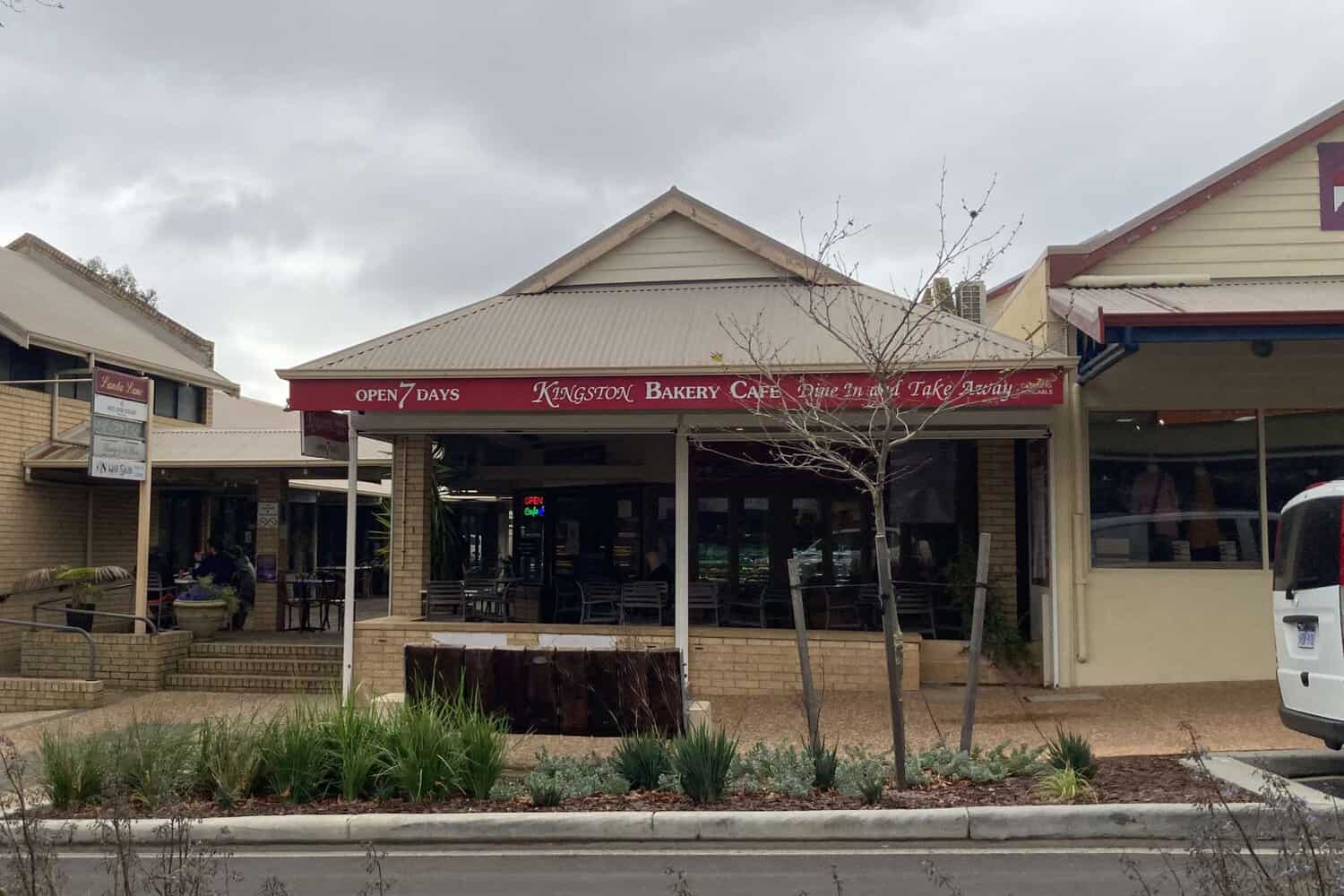 breakfast at kingston cafe in margaret river