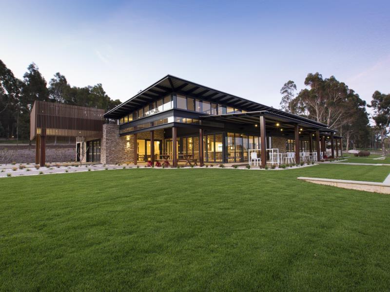 view of main building at Eight Willows Retreat